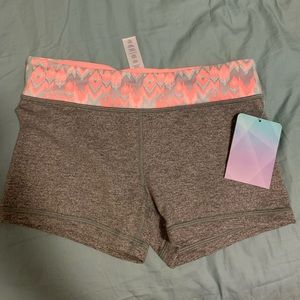Ivivva volleyball shorts